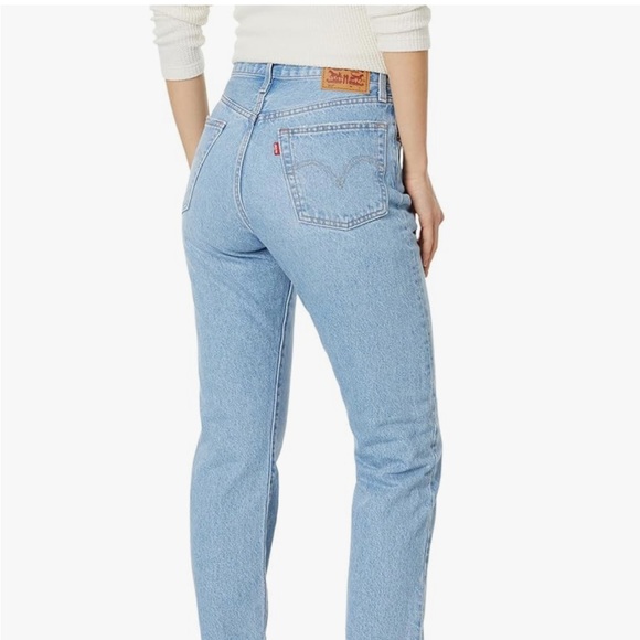 Levi’s Women’s 501 Crop Jeans - Picture 2 of 13